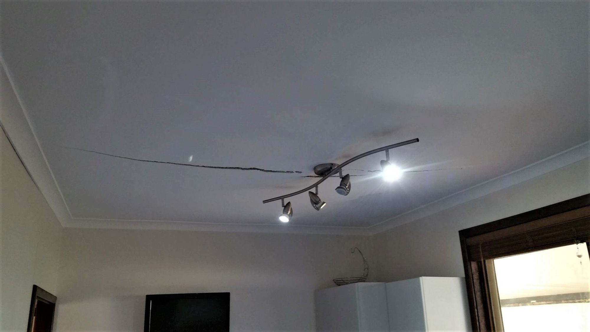 jobs/ceiling repairs/37