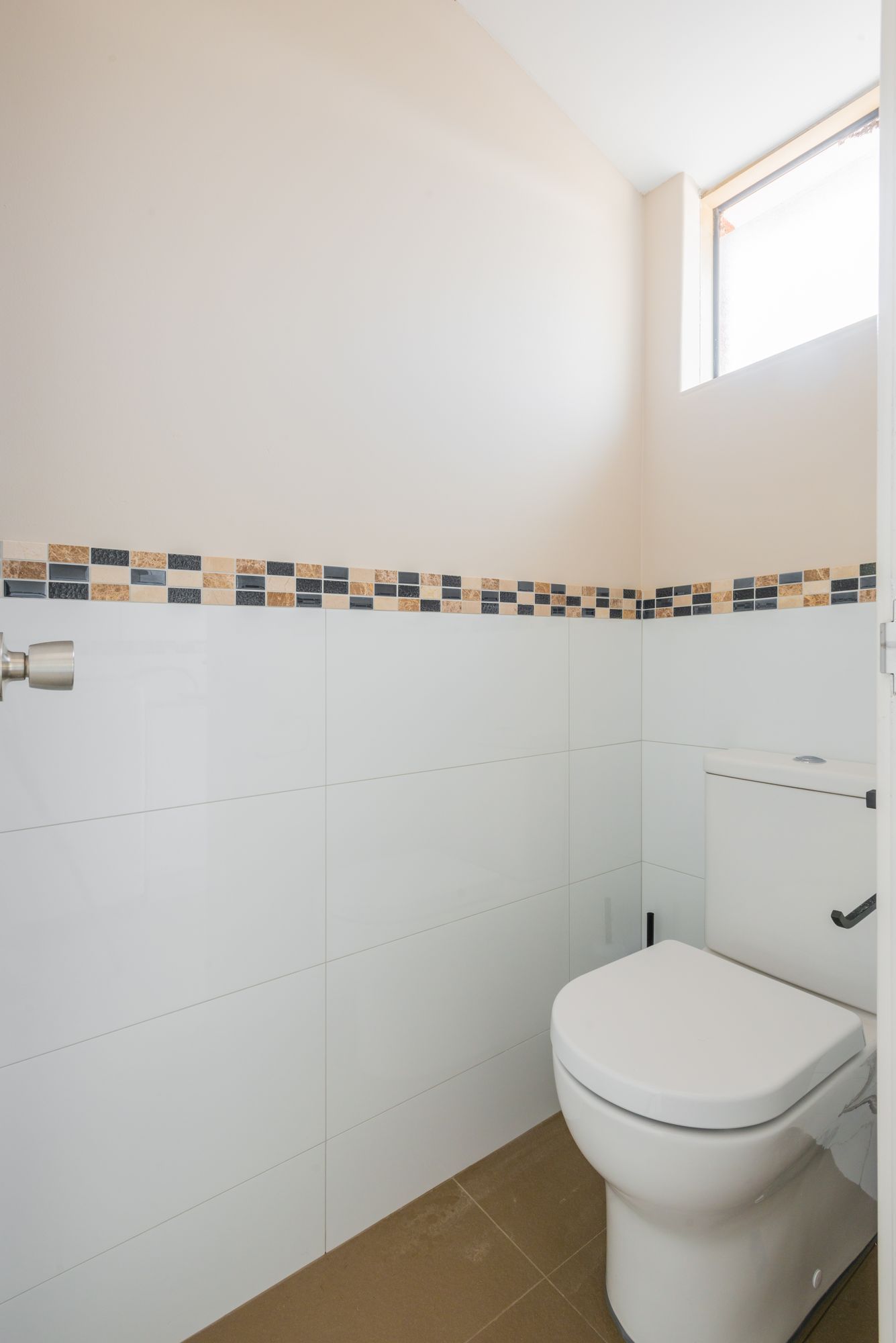 3bathroombush/7