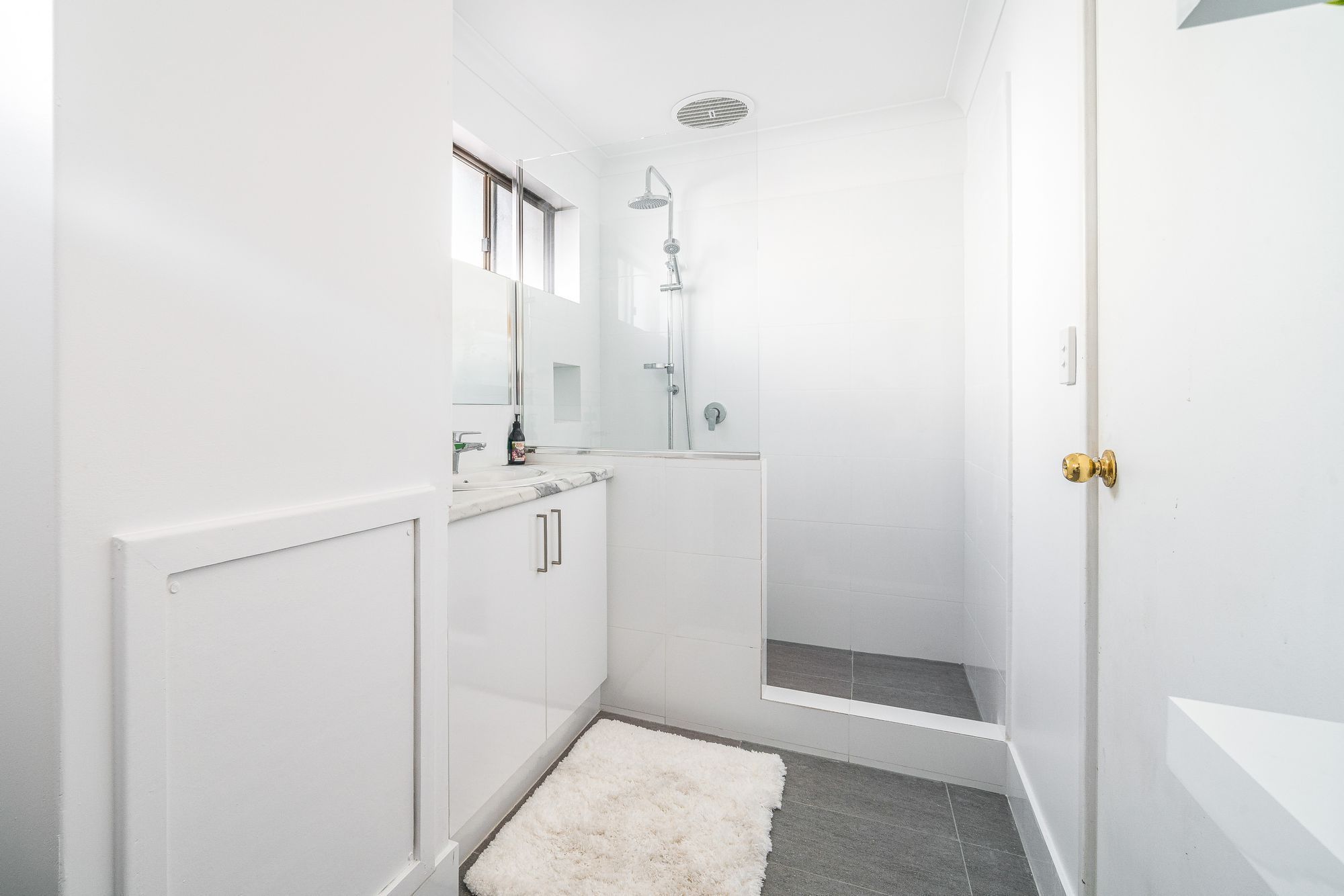 3bathroommillpoint/1