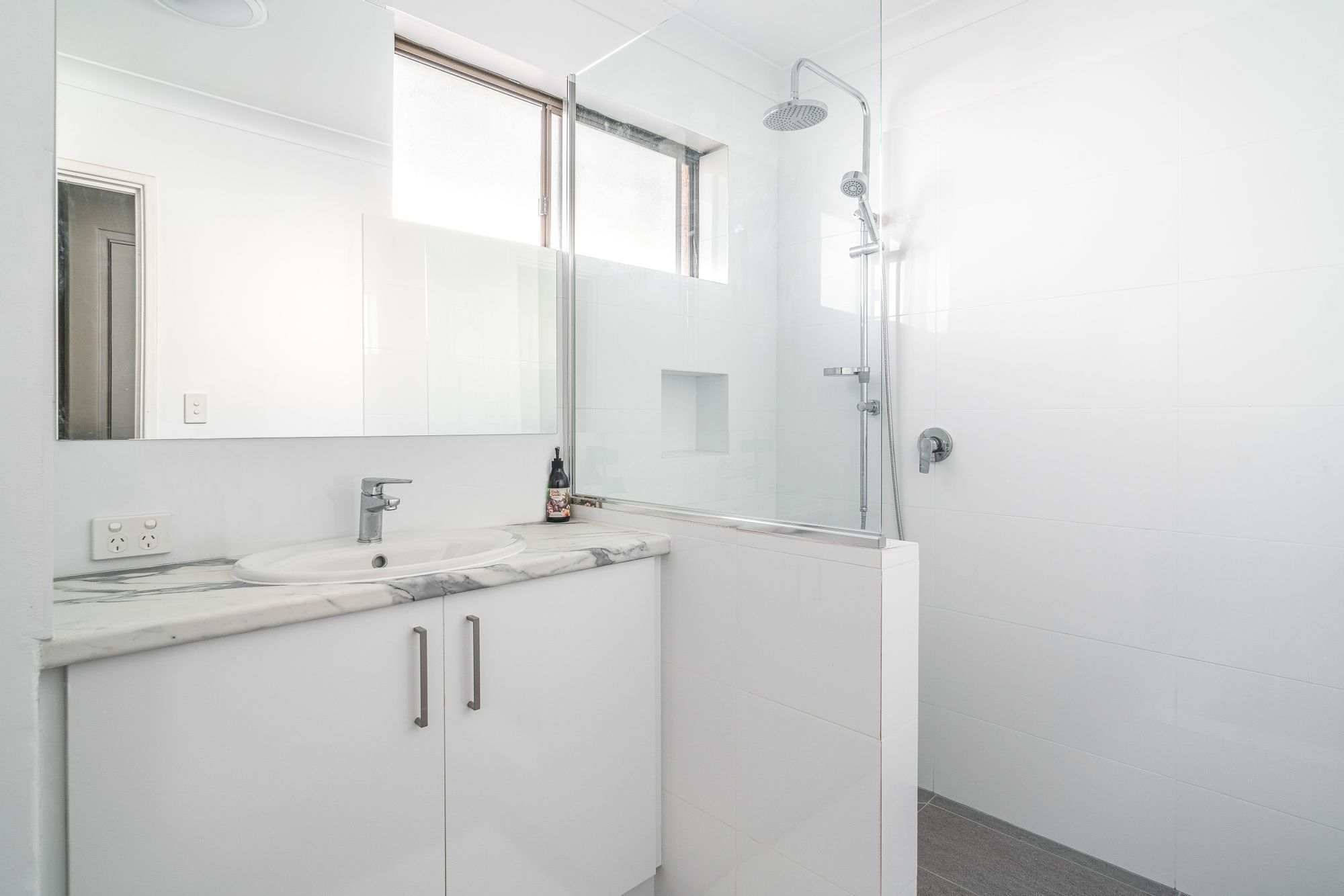 3bathroommillpoint/4