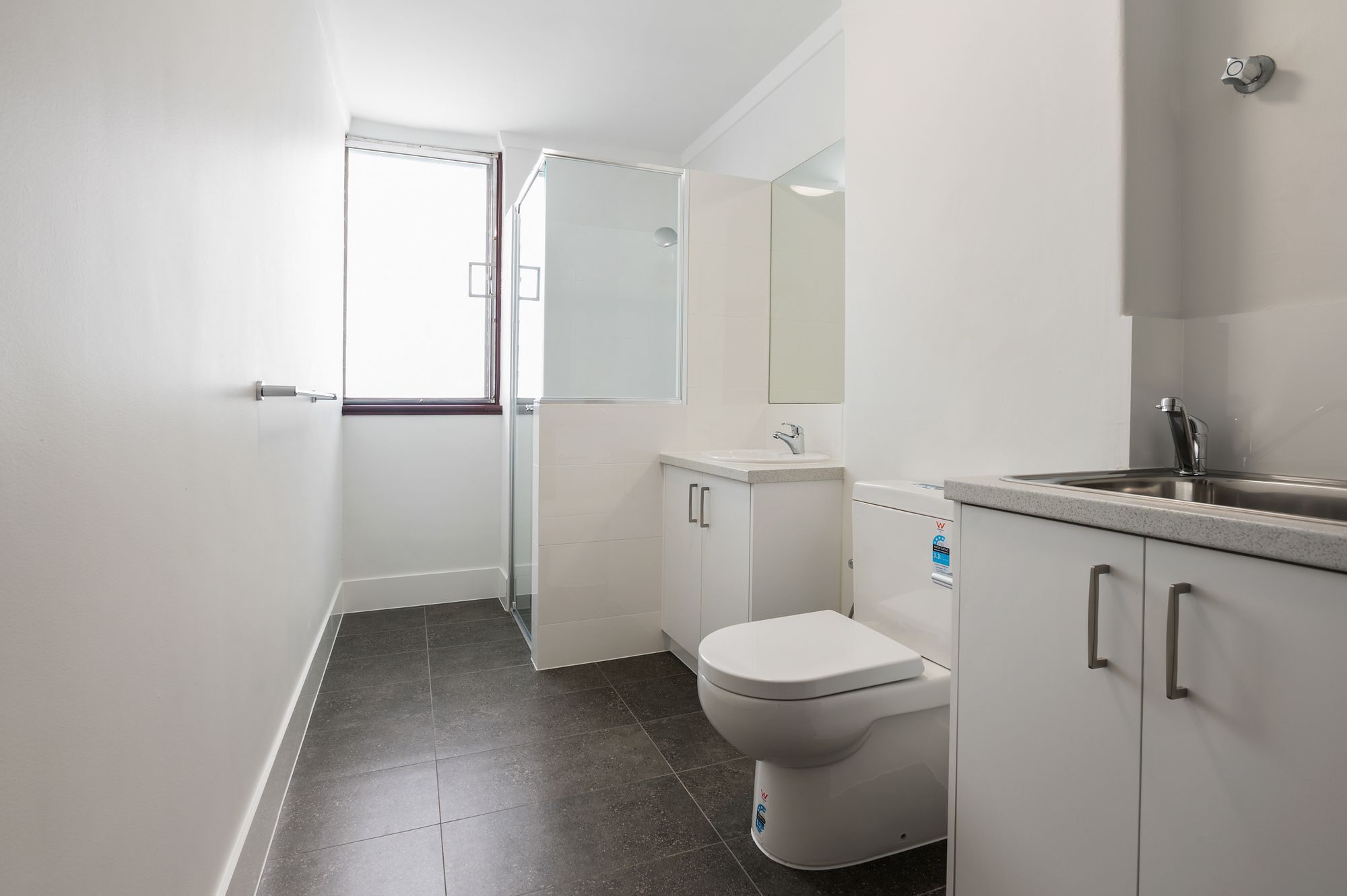 3bathroomnedlands/1