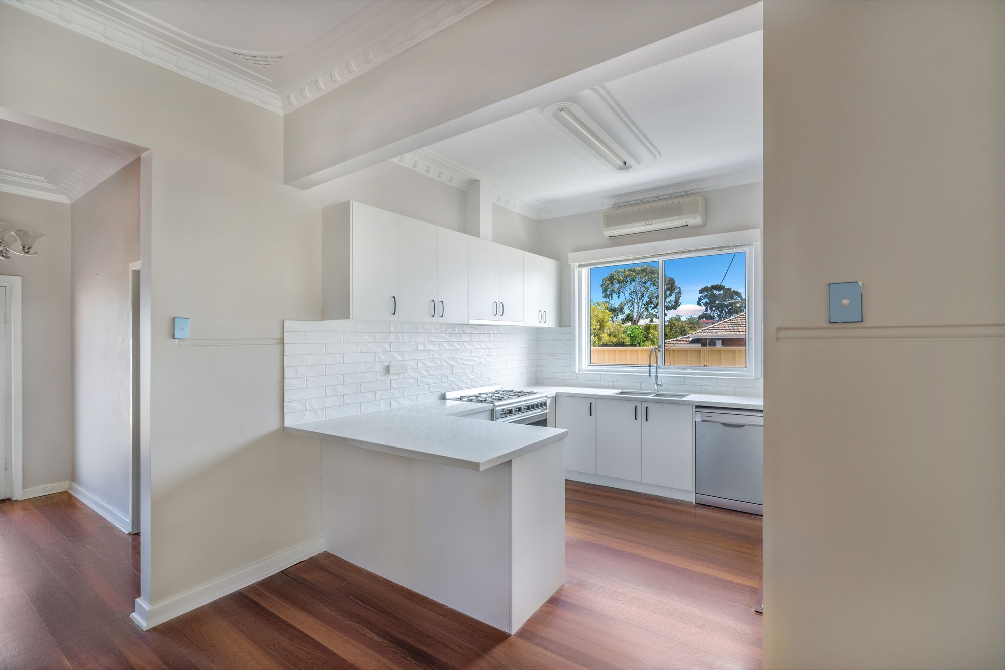 4kitchenlathlain/1