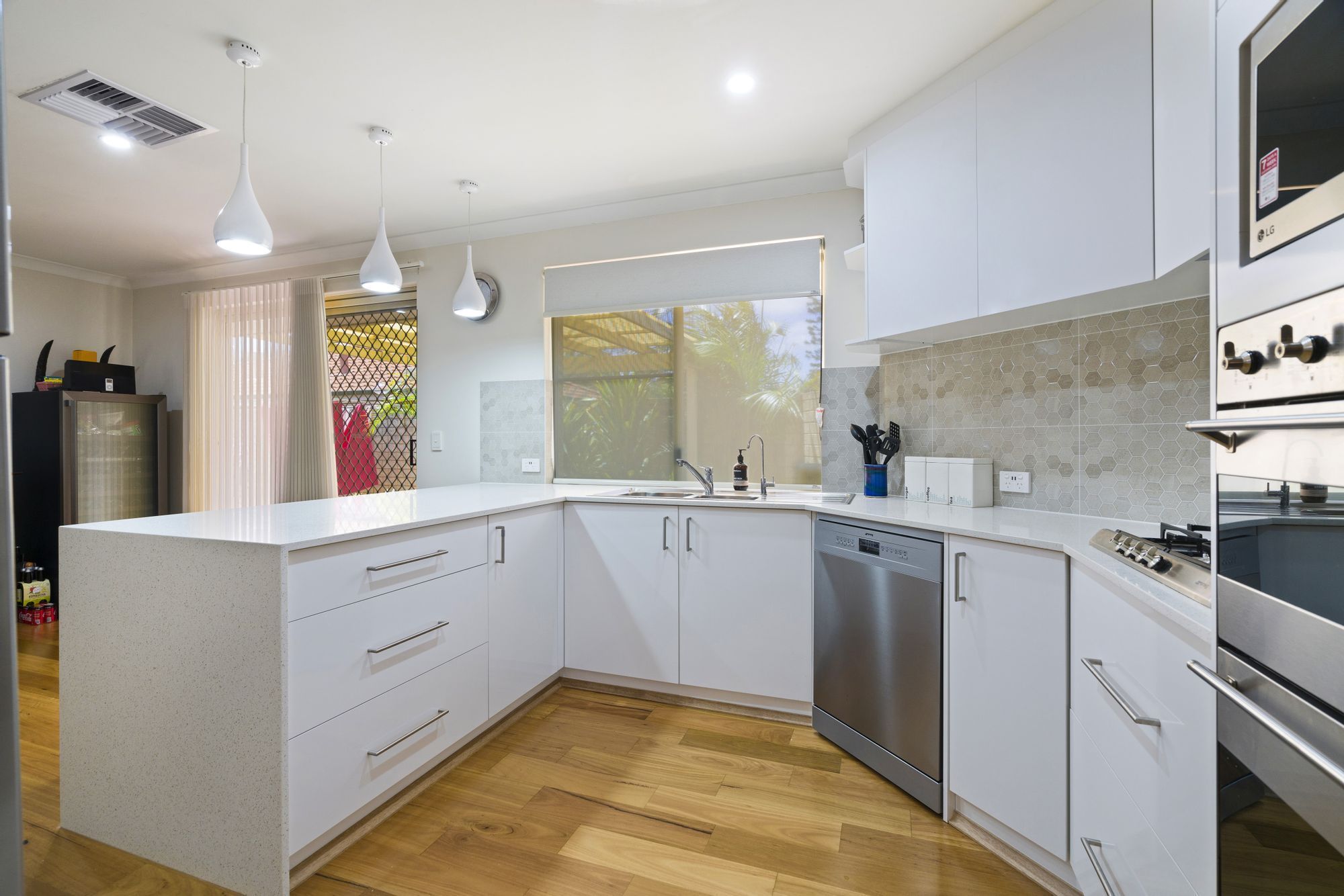 4kitchenscarboroughtwo/4