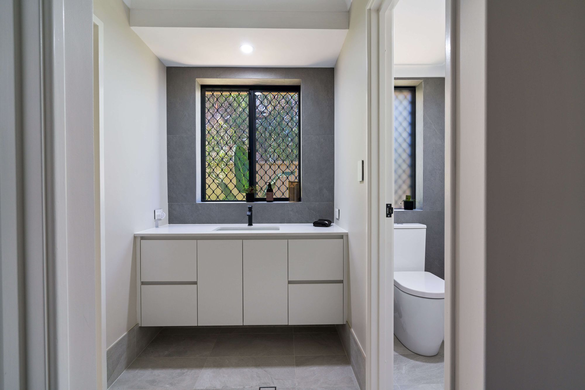 5bathroomreno/3