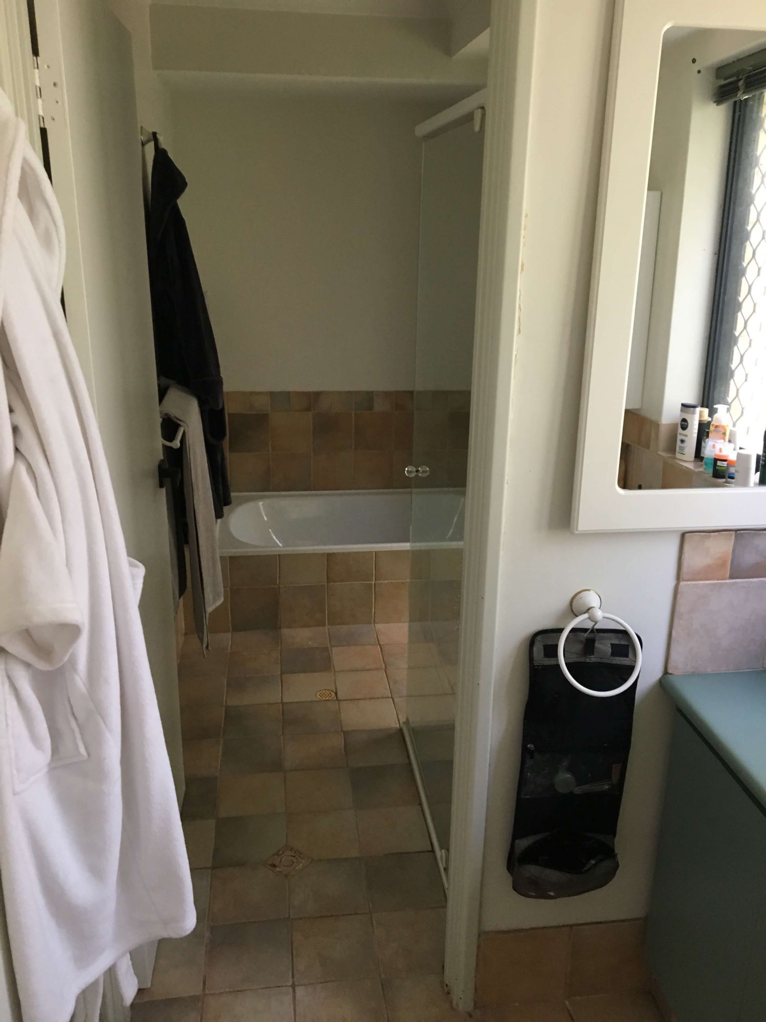 5bathroomreno/4