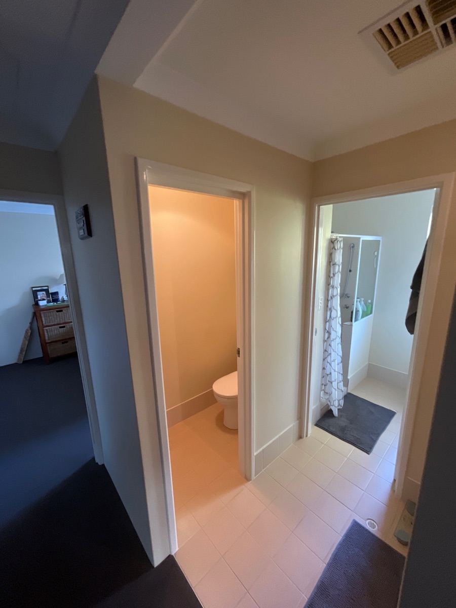 harrisdalebathroom/1